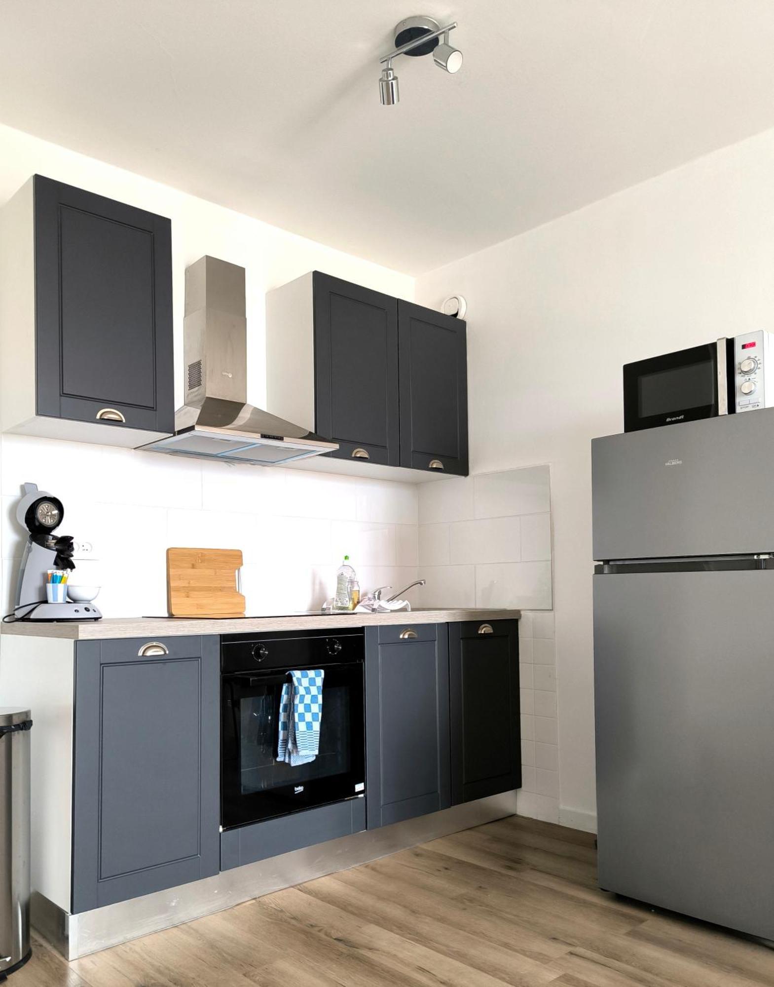 Joli T2 Lumineux Avec Balcon Et Wifi - Proche Cv Apartment Aix-en-Provence Exterior photo